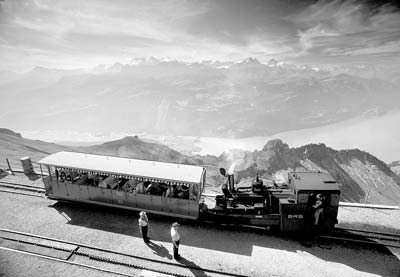 Travel on the Brienzer Rothorn steam railroad above Lake Brienz is included with a Swiss Pass. Photo courtesy of SBB