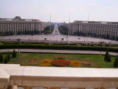 ament Palace in Bucharest, where President Nicolae Ceaus¸escu rendered speeches.