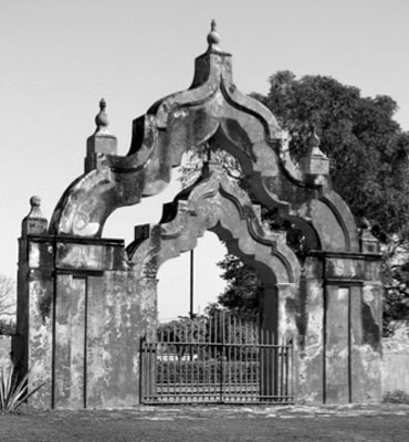 The estate entrance to Hacienda Yaxcopoil.