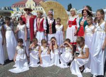 Ukraine independence day scene in Chernihiv, Ukraine. Photo by Tony Leisner.