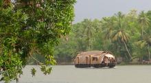 A Kerala backwaters kettuvallam. Photo: John Fleckles