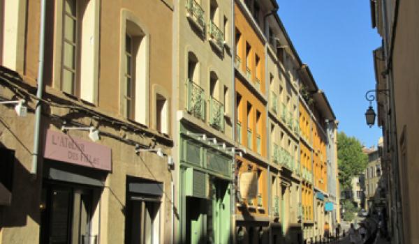 Street in the Quartier Mazarin, Aix-en-Provence, France. Photos by Stephen Addison