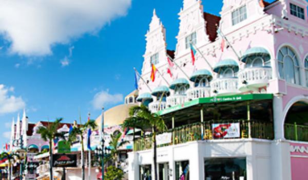 Street scene in Oranjestad, Aruba