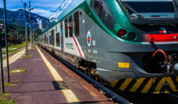 A Trenord train arriving in Stresa, northern Italy. Photo ©Anton Yanchevskyi/123rf