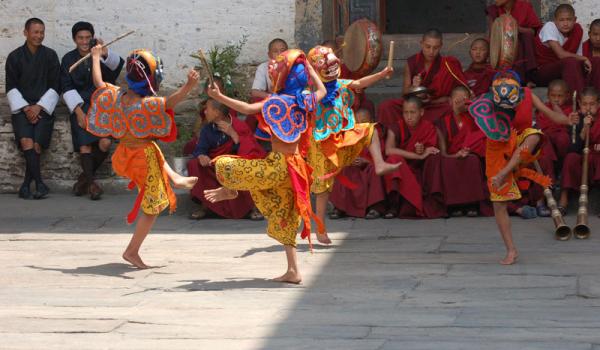 Child monks learning to dance at Kuenga Rabten, the winter palace of Bhutan’s second king, south of Trongsa. Photo: Bernstein