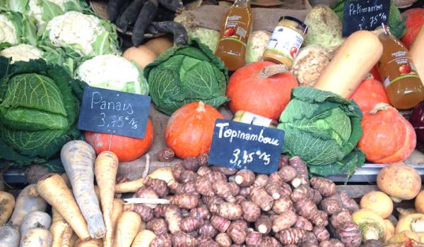 <i>Topinambaux</i> (Jerusalem artichokes) and other winter vegetables — Paris. Photos by Kitty Chen Dean