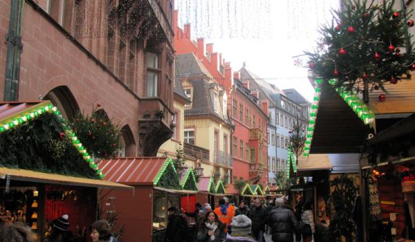 Rathausplatz Christmas market — Freiburg.