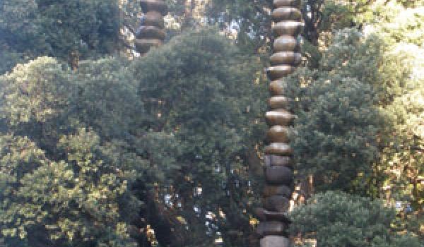 Gateway, a 75-foot-high monument in New Zealand