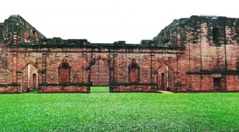 The ruins of Santísima Trinidad del Paraná.