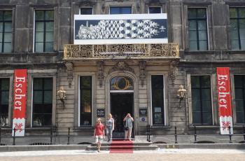 Front of the Lange Voorhout Palace — The Hague, Netherlands. Photo by Lorenz Rychner